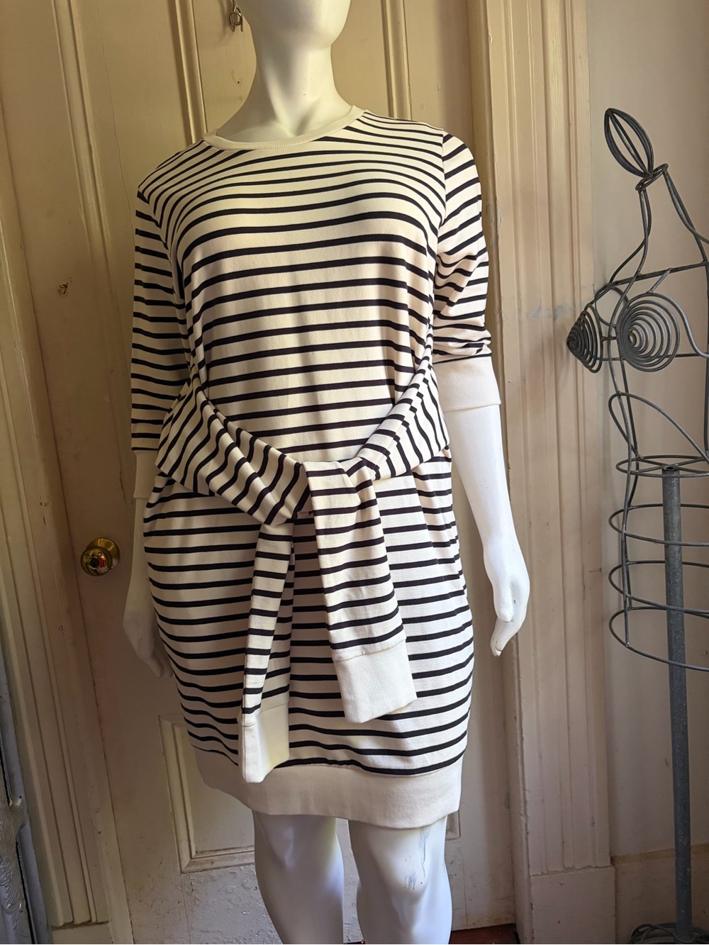 NWT Universal Standard Black and Cream Striped Misa Tie Sweatshirt Dress - Picture 2 of 7